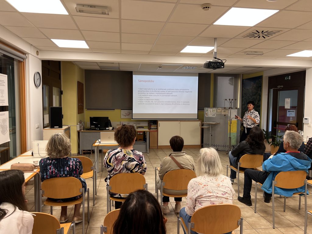 Kako je samopodoba povezana z načinom in kakovostjo življenja posameznika in skupnosti?